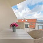 Apartment The View